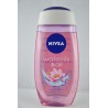 4005808313167NIVEA DOCCIA WATERLILY & OIL 250ML