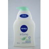 4005900223876Nivea Intimo Natural Comfort Con Dispenser 250ml